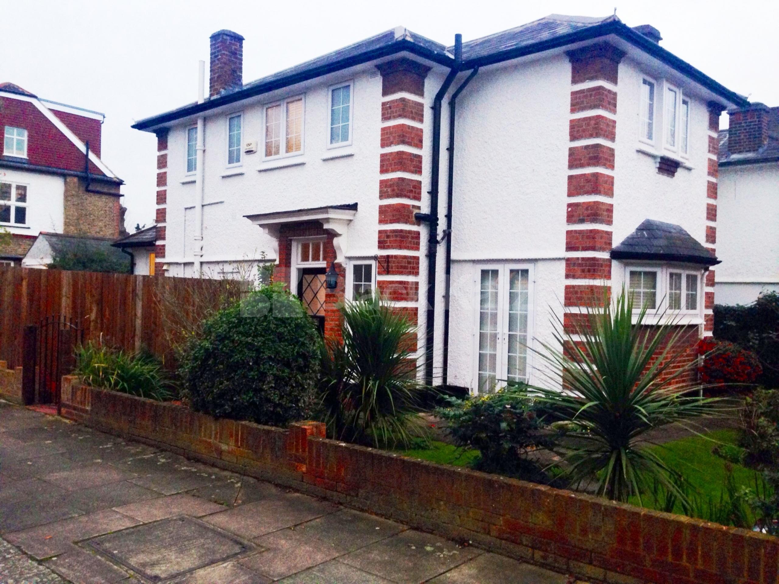 			LET, 5 Bedroom, 1 bath, 1 reception End Terraced House			 Wavertree Road, Streatham Hill/Brixton SW2